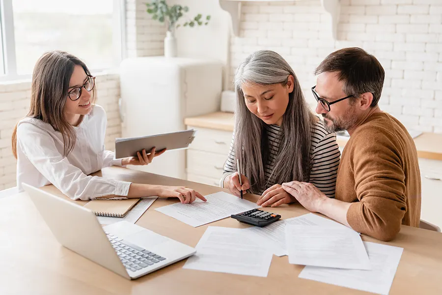 Dedicated Customer Service & Clearance